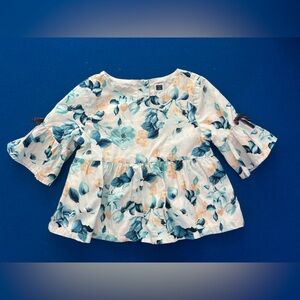 Janie and Jack Flower top 2T preowned